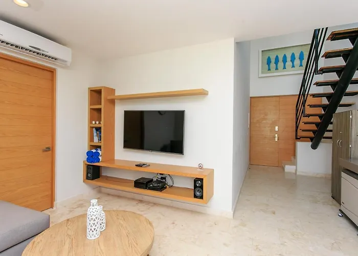 A-nah Apartments, Rooftop Pool, Walking Distance To 5th Avenue Playa del Carmen
