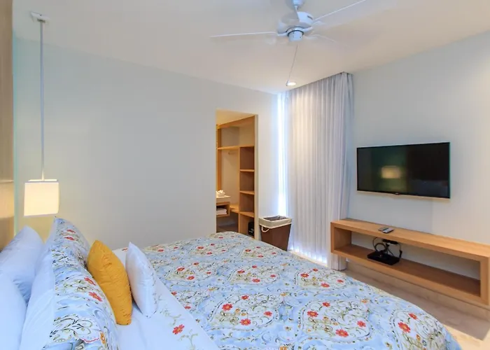 Apartment A-nah Apartments, Rooftop Pool, Walking Distance To 5th Avenue Playa del Carmen