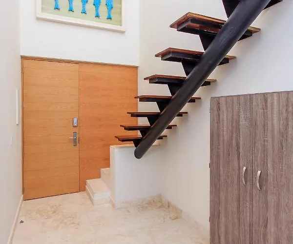 Apartment A-nah Apartments, Rooftop Pool, Walking Distance To 5th Avenue Playa del Carmen