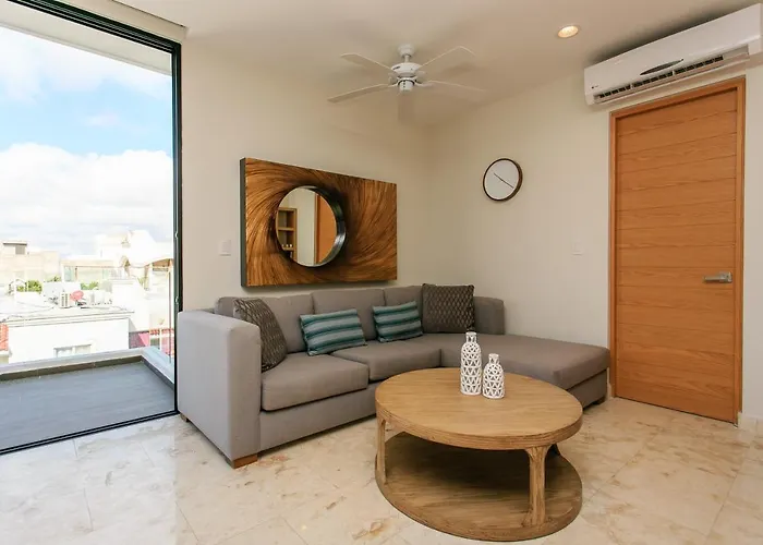 A-nah Apartments, Rooftop Pool, Walking Distance To 5th Avenue Apartment Playa del Carmen